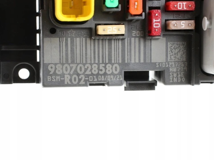 0381bc8cefcba97ebcdcec4f0a4fda4c.jpg